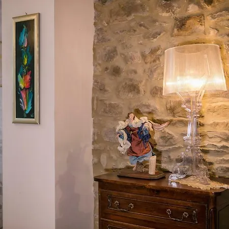 Borgo Montecolognola Apartment